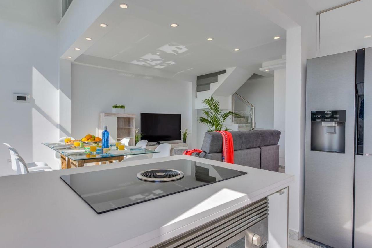 VILLAS ELENA y MARIO Ocean View, Heated Pool, Fast Fiber Caleta de Fuste Exterior foto