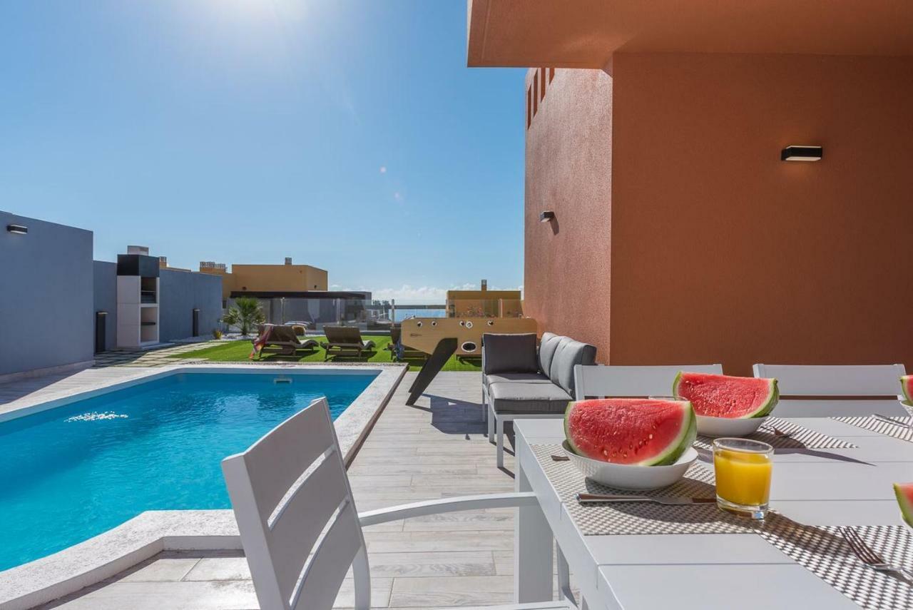 VILLAS ELENA y MARIO Ocean View, Heated Pool, Fast Fiber Caleta de Fuste Exterior foto