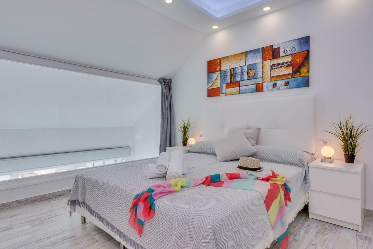 VILLAS ELENA y MARIO Ocean View, Heated Pool, Fast Fiber Caleta de Fuste Exterior foto